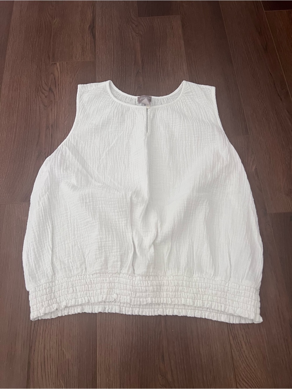 Chico’s Brand Women’s White Gauze Sleeveless Smocked-Hem Tank Top